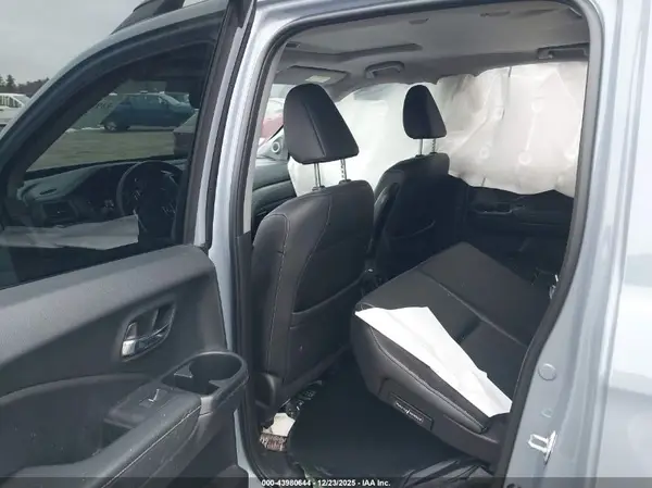 5FPYK3F74PB030236 2023 HONDA RIDGELINE - Image 8