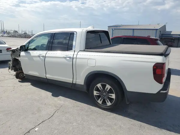 5FPYK3F75HB031803 2017 HONDA RIDGELINE - Image 2