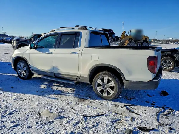 5FPYK3F75HB034555 2017 HONDA RIDGELINE - Image 2