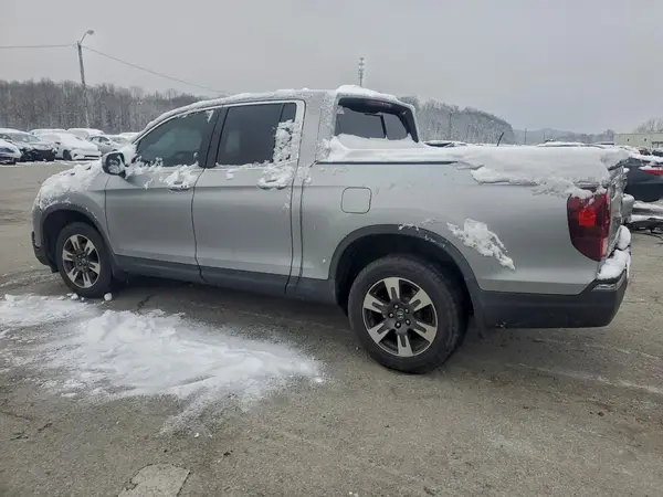 5FPYK3F75JB002534 2018 HONDA RIDGELINE - Image 2