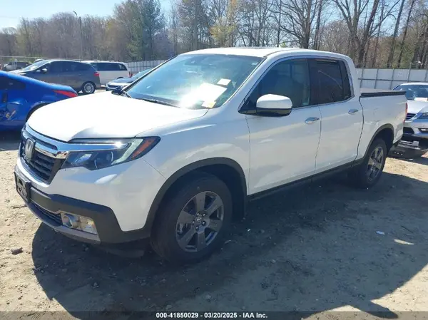 5FPYK3F75LB000317 2020 HONDA RIDGELINE - Image 2