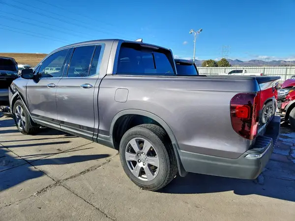 5FPYK3F75LB005775 2020 HONDA RIDGELINE - Image 2