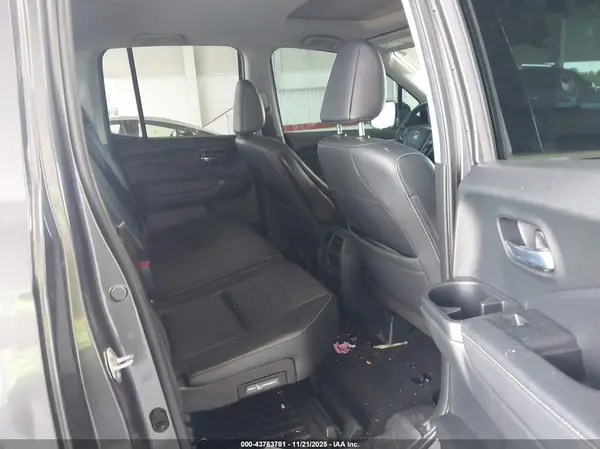 5FPYK3F75PB025594 2023 HONDA RIDGELINE - Image 8
