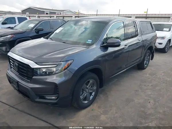 5FPYK3F75PB053038 2023 HONDA RIDGELINE - Image 2