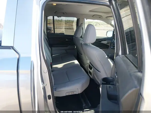 5FPYK3F76HB011799 2017 HONDA RIDGELINE - Image 8