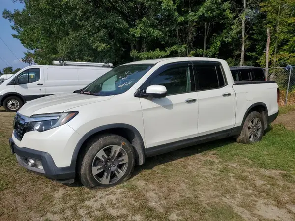 5FPYK3F76HB030062 2017 HONDA RIDGELINE - Image 2