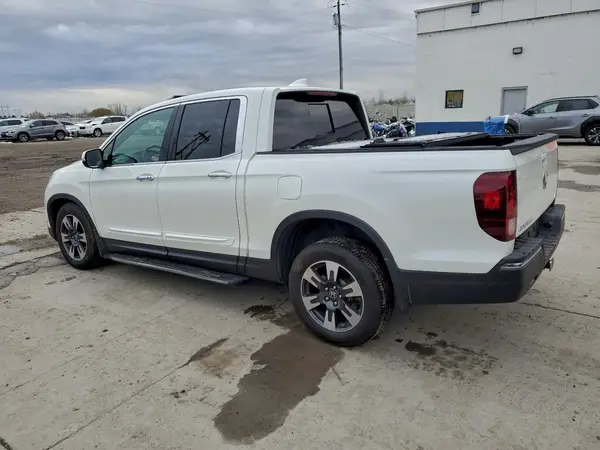 5FPYK3F76HB032555 2017 HONDA RIDGELINE - Image 2