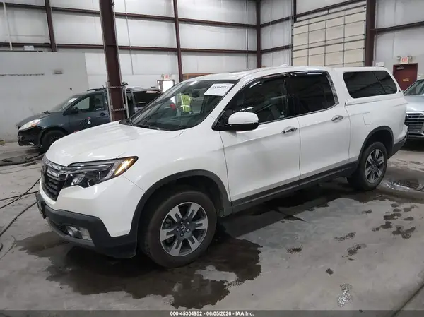 5FPYK3F76JB016121 2018 HONDA RIDGELINE - Image 2