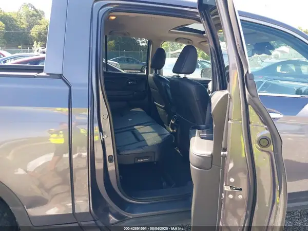 5FPYK3F76KB011972 2019 HONDA RIDGELINE - Image 8