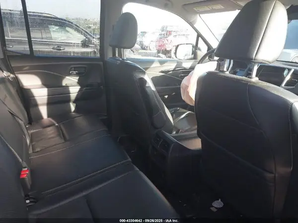 5FPYK3F76KB015276 2019 HONDA RIDGELINE - Image 8