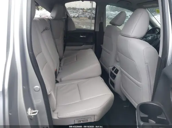 5FPYK3F76KB023006 2019 HONDA RIDGELINE - Image 8