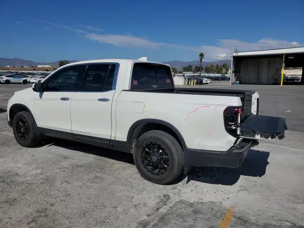 5FPYK3F76KB030165 2019 HONDA RIDGELINE - Image 2