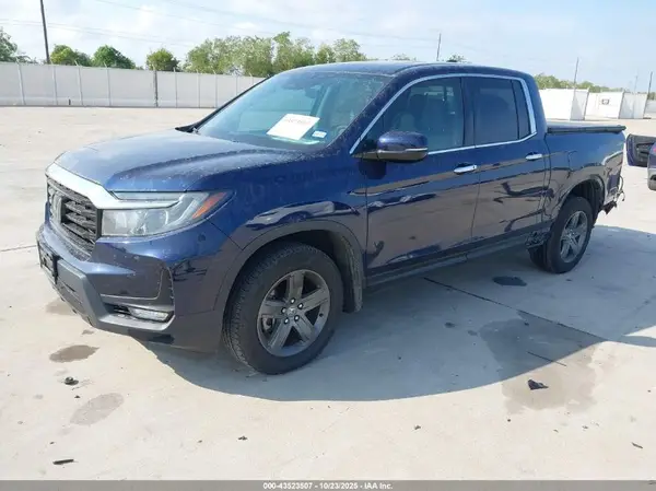5FPYK3F76PB033929 2023 HONDA RIDGELINE - Image 2
