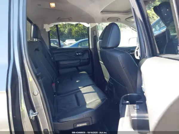 5FPYK3F77HB009625 2017 HONDA RIDGELINE - Image 8