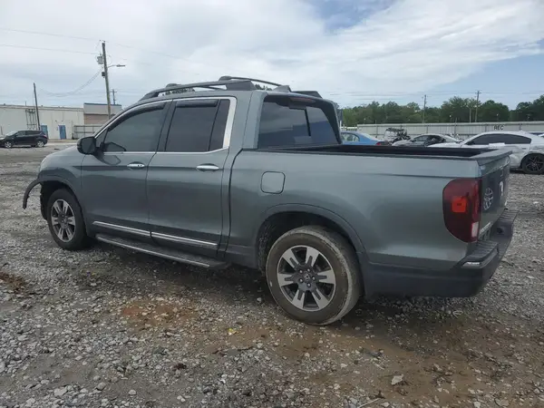 5FPYK3F77HB009995 2017 HONDA RIDGELINE - Image 2