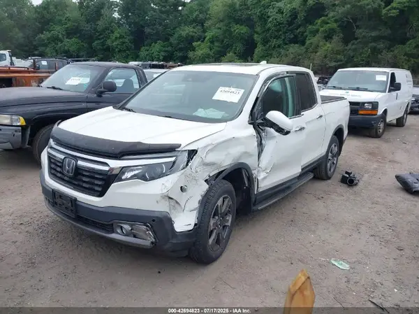 5FPYK3F77HB026358 2017 HONDA RIDGELINE - Image 2