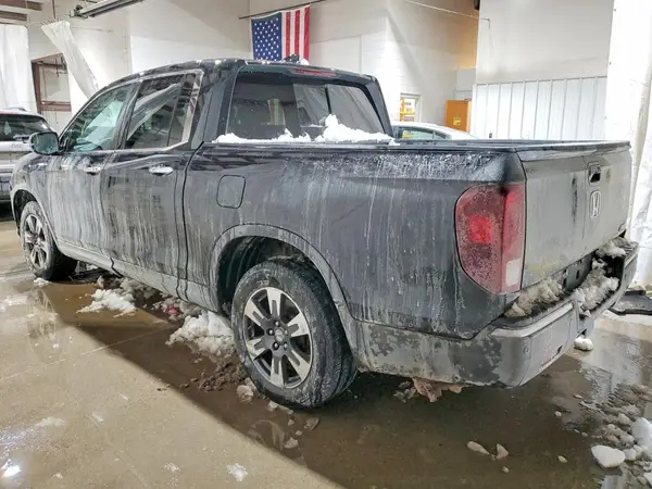 5FPYK3F77JB001871 2018 HONDA RIDGELINE - Image 2