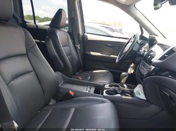 2019 HONDA RIDGELINE IAAI lot 45244018 auction photo 5