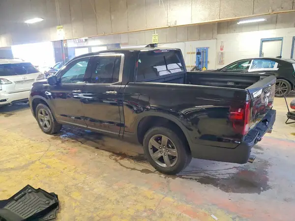 5FPYK3F77PB056099 2023 HONDA RIDGELINE - Image 2