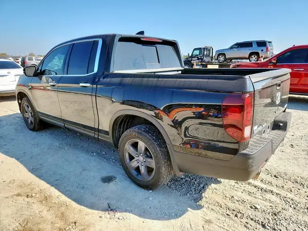 5FPYK3F77PB065787 2023 HONDA RIDGELINE - Image 2