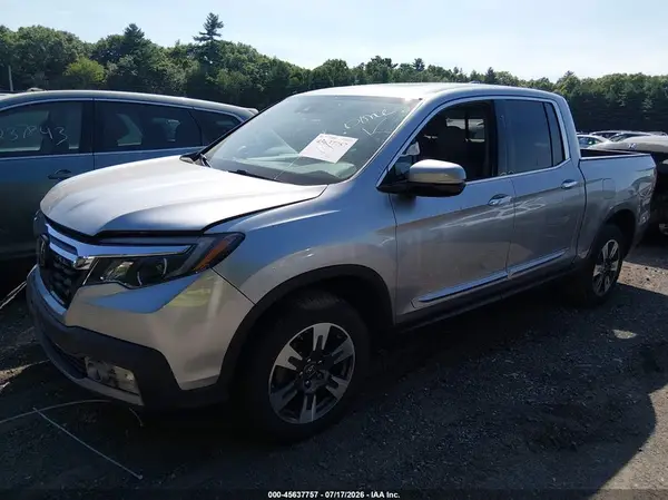 5FPYK3F78HB002098 2017 HONDA RIDGELINE - Image 2