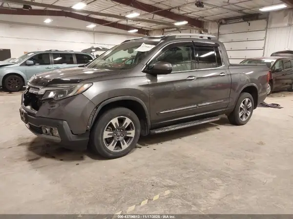5FPYK3F78JB002561 2018 HONDA RIDGELINE - Image 2