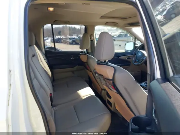 5FPYK3F78KB011178 2019 HONDA RIDGELINE - Image 8