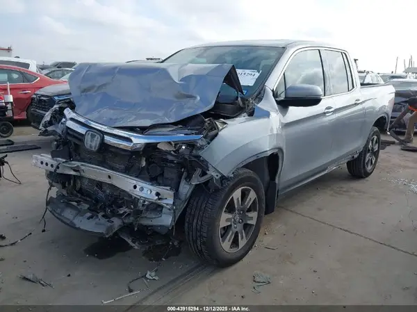 5FPYK3F78KB016171 2019 HONDA RIDGELINE - Image 2