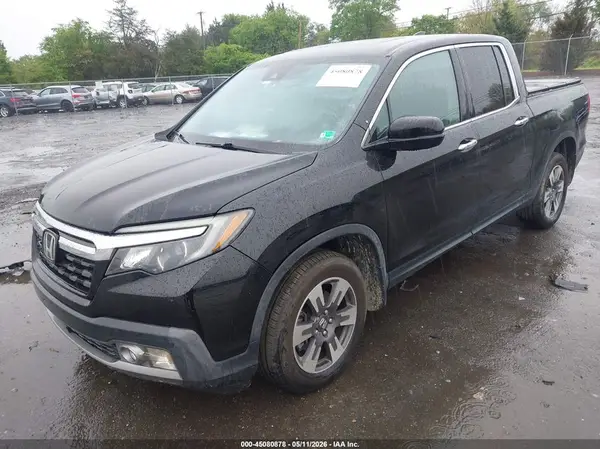5FPYK3F79HB015877 2017 HONDA RIDGELINE - Image 2