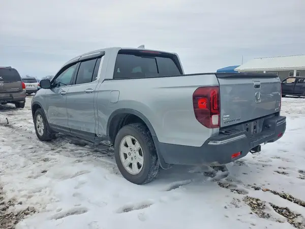 5FPYK3F79HB033876 2017 HONDA RIDGELINE - Image 2