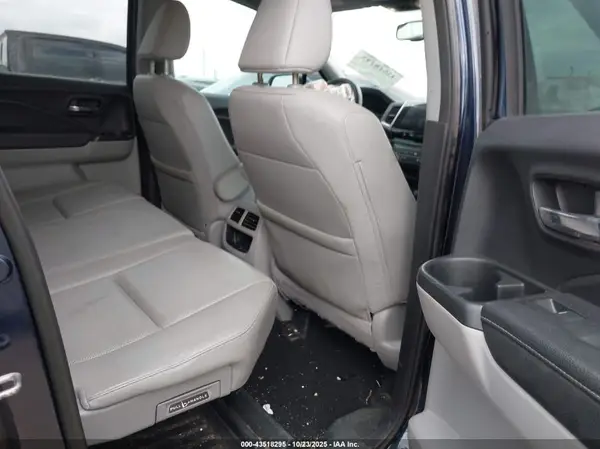 5FPYK3F79JB013276 2018 HONDA RIDGELINE - Image 8