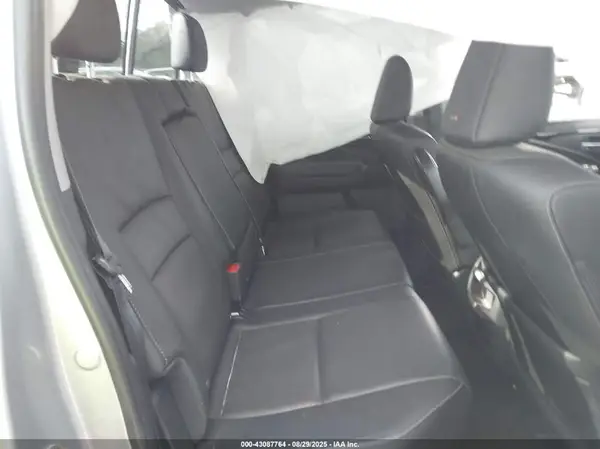 5FPYK3F79KB031407 2019 HONDA RIDGELINE - Image 8