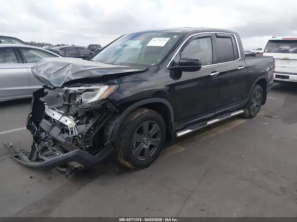 5FPYK3F79LB003222 2020 HONDA RIDGELINE - Image 2