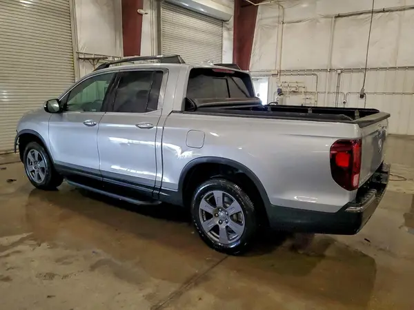 5FPYK3F79LB007562 2020 HONDA RIDGELINE - Image 2