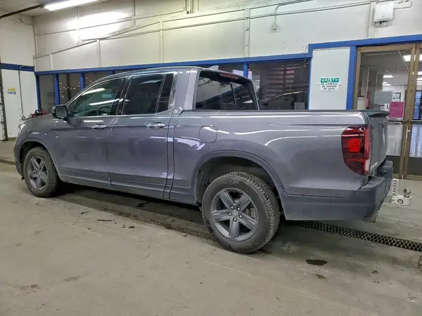 5FPYK3F79MB024444 2021 HONDA RIDGELINE - Image 2