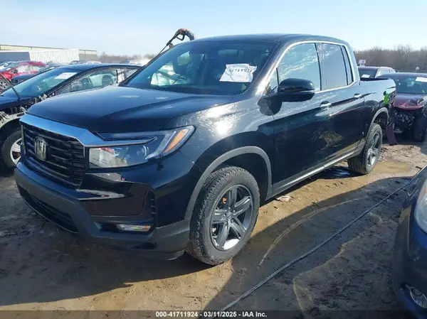 5FPYK3F79PB005252 2023 HONDA RIDGELINE - Image 2