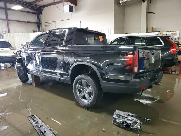 5FPYK3F79PB027364 2023 HONDA RIDGELINE - Image 2