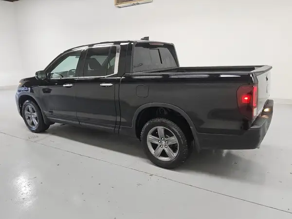 5FPYK3F79PB038896 2023 HONDA RIDGELINE - Image 2
