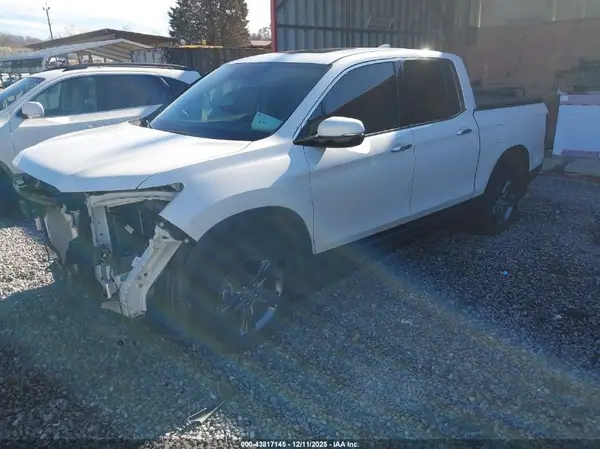 5FPYK3F79PB057626 2023 HONDA RIDGELINE - Image 2