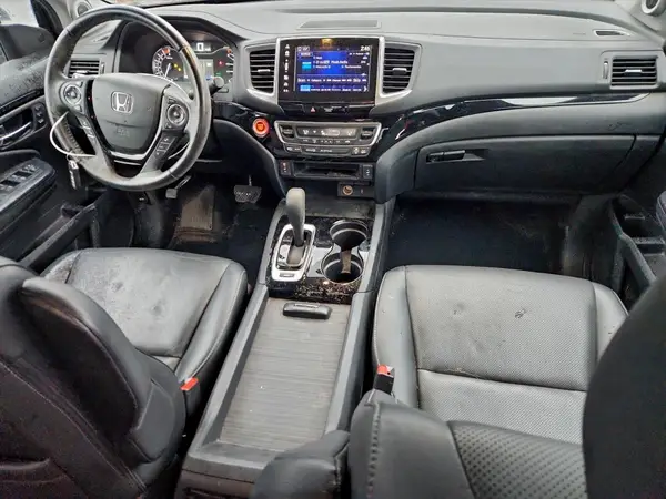 5FPYK3F7XKB010565 2019 HONDA RIDGELINE - Image 8
