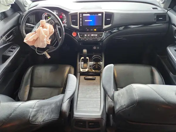 5FPYK3F7XKB035868 2019 HONDA RIDGELINE - Image 8