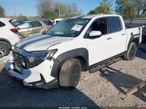 5FPYK3F7XNB008190 2022 HONDA RIDGELINE - Image 2