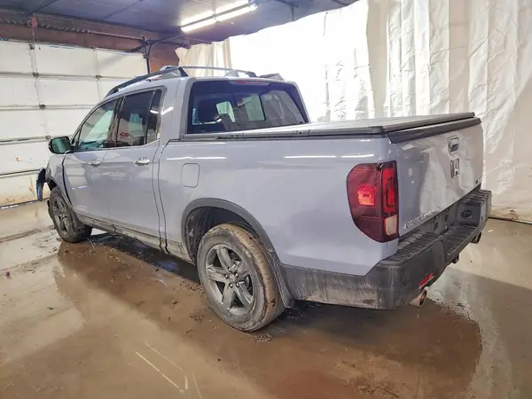 5FPYK3F7XNB019237 2022 HONDA RIDGELINE - Image 2