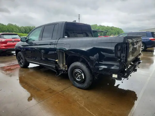 5FPYK3F80KB030008 2019 HONDA RIDGELINE - Image 2