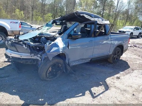 5FPYK3F80PB033899 2023 HONDA RIDGELINE - Image 2