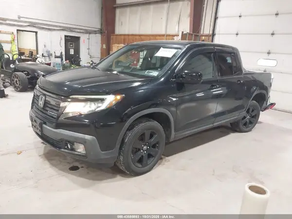 5FPYK3F81HB003845 2017 HONDA RIDGELINE - Image 2