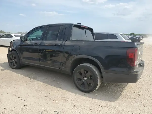 5FPYK3F81HB033590 2017 HONDA RIDGELINE - Image 2