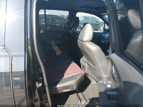 5FPYK3F82HB004177 2017 HONDA RIDGELINE - Image 8