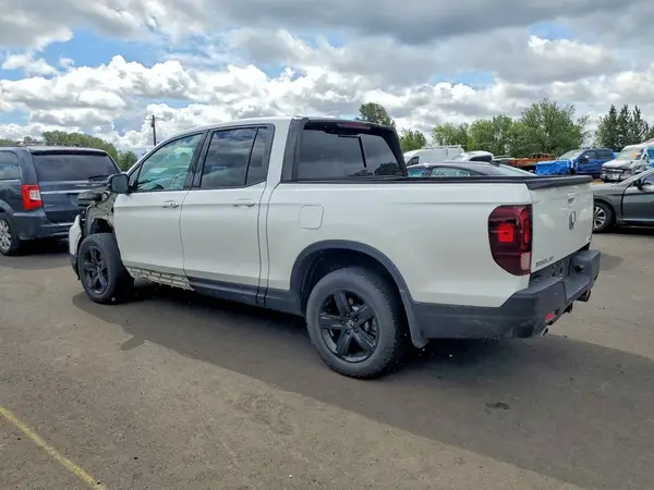 5FPYK3F82MB012029 2021 HONDA RIDGELINE - Image 2