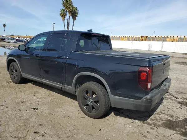 5FPYK3F83JB002704 2018 HONDA RIDGELINE - Image 2